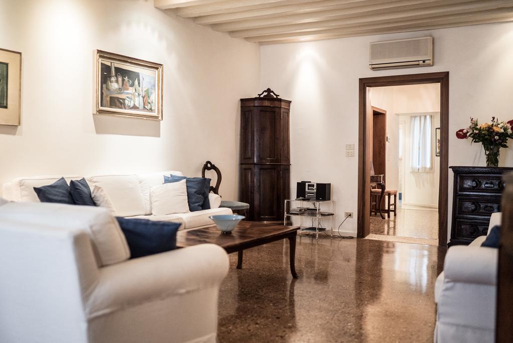 شقة Accademia Terrazza البندقية المظهر الخارجي الصورة