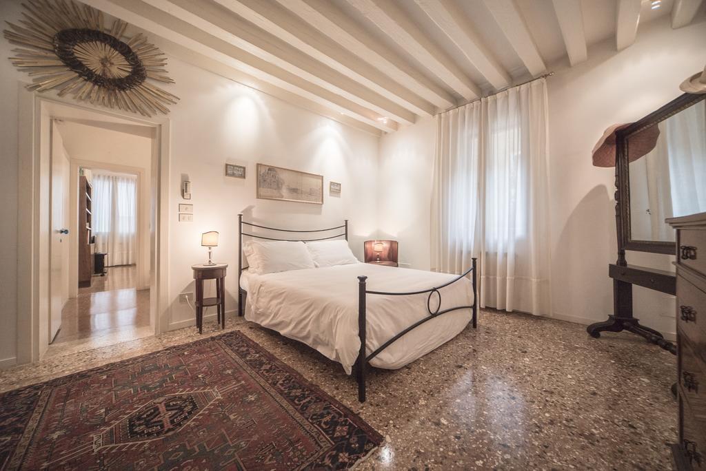 شقة Accademia Terrazza البندقية المظهر الخارجي الصورة