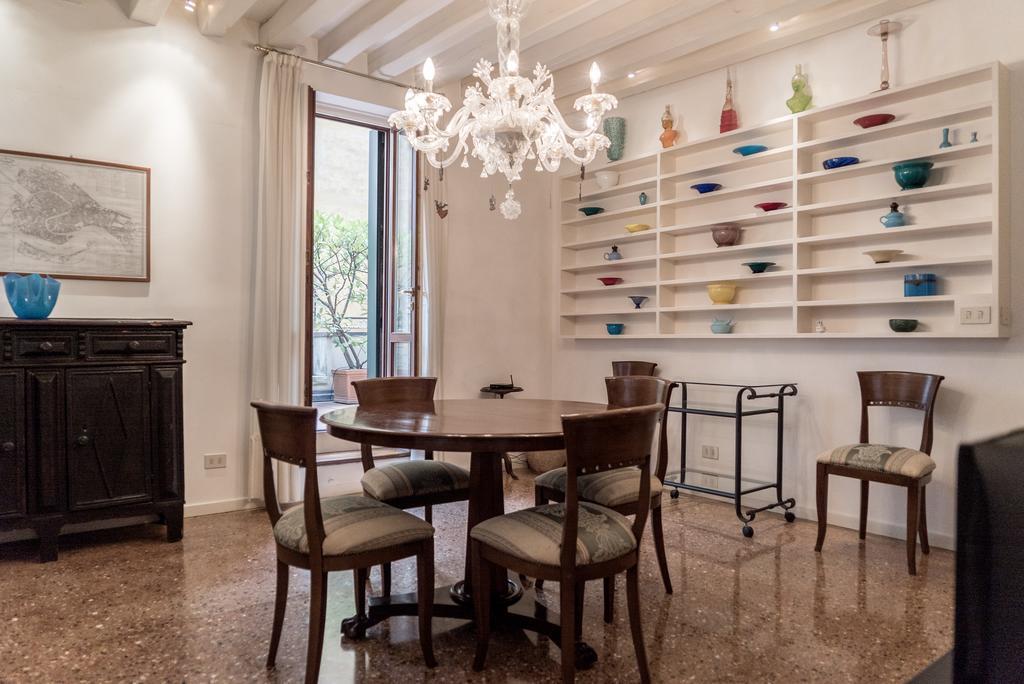 شقة Accademia Terrazza البندقية المظهر الخارجي الصورة