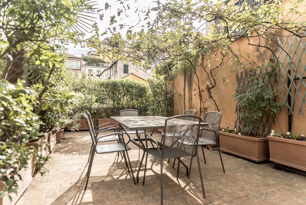 شقة Accademia Terrazza البندقية المظهر الخارجي الصورة